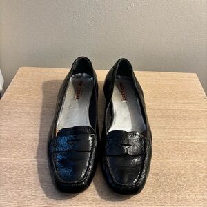 PRADA: Vintage Black Loafers